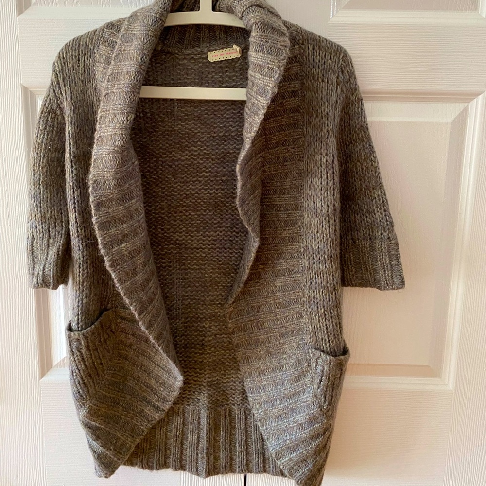 Urban Outfitters cardigan, Pins & Needles XS. Taupe colour.